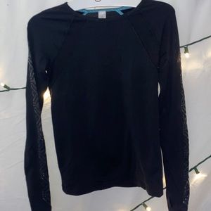 Ivivva long sleeve with grips